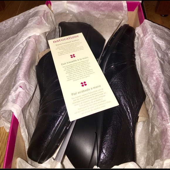 ❗️Moving SALE FINAL❗️Naturalizer LeatherAnkleBoots - Picture 2 of 7